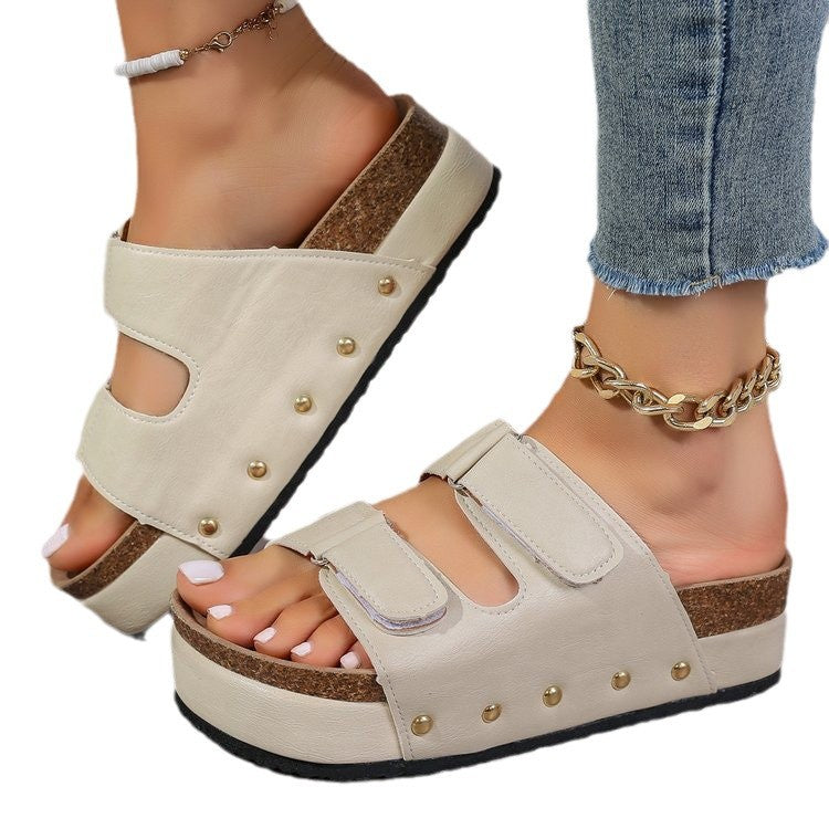 Womens Beach Shoes With Thick Soles Rivets Velcro Straps And Round Toes
